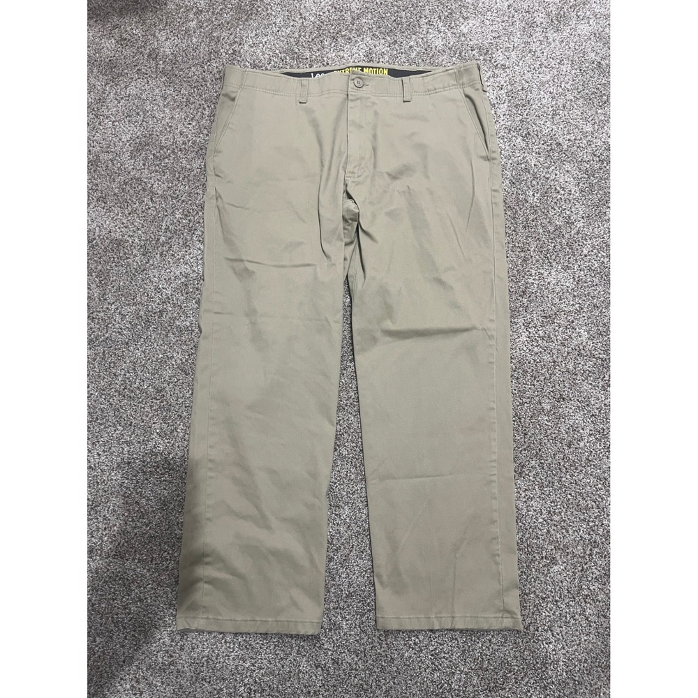 Lee Extreme Motion Mens Khaki Pants Straight Fit Tapered Leg 40x30 Tan Chino